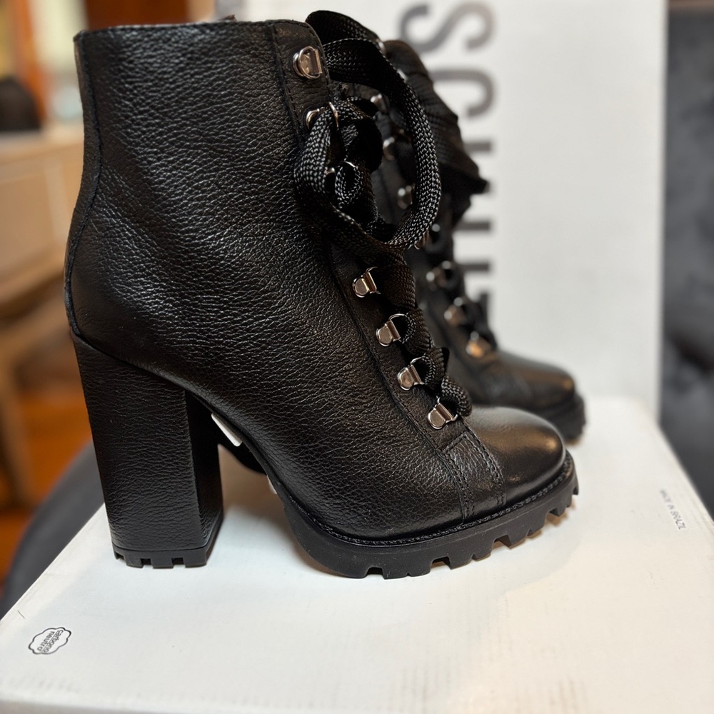 🆕SCHUTZ Black Heeled Combat Boots🥰 - Picture 3 of 7